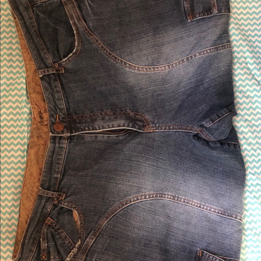 Venezia Jean Capris size 22